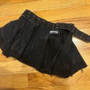 Darker Wavs Bassline Distressed Utility Skirt S